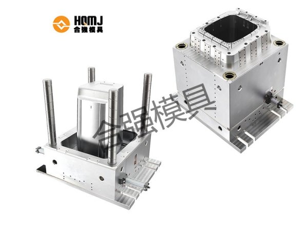 Trash can mould